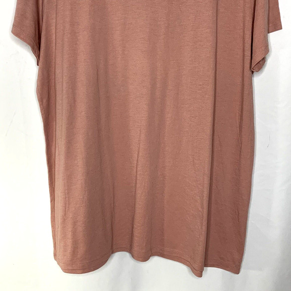 Torrid Womens Graphic Tee Size 2 2X Pink Red Wine And Brews Classic Fit - Picture 7 of 8